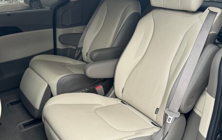 KIA Carnival, 2022 год, 4 500 000 рублей, 11 фотография