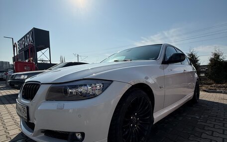 BMW 3 серия, 2011 год, 1 370 000 рублей, 11 фотография