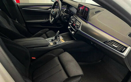 BMW 5 серия, 2020 год, 4 490 000 рублей, 7 фотография