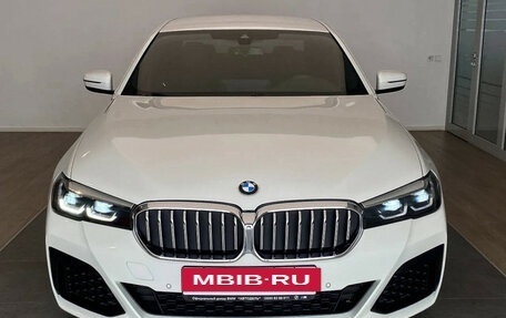 BMW 5 серия, 2020 год, 4 490 000 рублей, 2 фотография