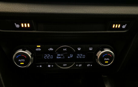 Mazda 3, 2017 год, 1 720 000 рублей, 13 фотография