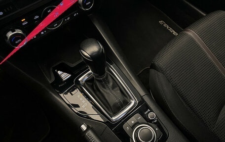 Mazda 3, 2017 год, 1 720 000 рублей, 14 фотография