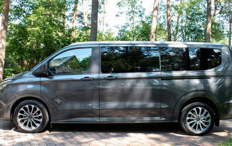Ford Tourneo Custom, 2026 год, 9 900 000 рублей, 4 фотография