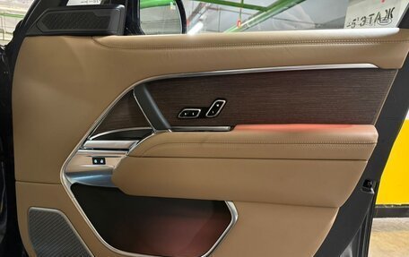 Land Rover Range Rover IV рестайлинг, 2025 год, 25 340 000 рублей, 25 фотография