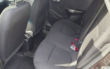 KIA Rio III рестайлинг, 2016 год, 850 000 рублей, 14 фотография