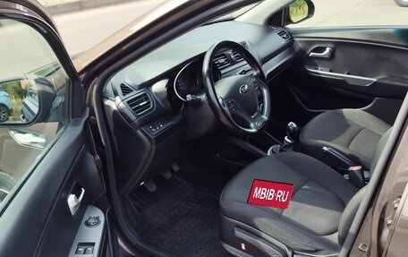 KIA Rio III рестайлинг, 2016 год, 850 000 рублей, 17 фотография