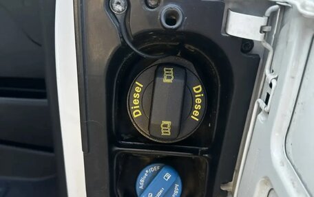 Volkswagen Multivan T6 рестайлинг, 2018 год, 4 900 000 рублей, 19 фотография