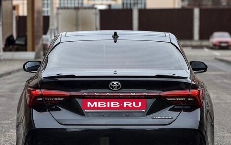 Toyota Avalon, 2022 год, 3 400 000 рублей, 2 фотография