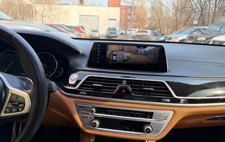 BMW 7 серия, 2017 год, 3 690 000 рублей, 9 фотография