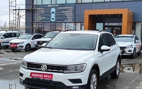 Volkswagen Tiguan II, 2018 год, 2 047 836 рублей, 1 фотография