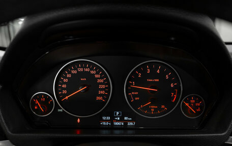 BMW 3 серия, 2017 год, 2 590 000 рублей, 11 фотография