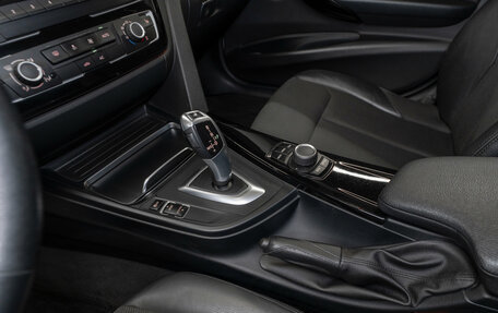 BMW 3 серия, 2017 год, 2 590 000 рублей, 13 фотография