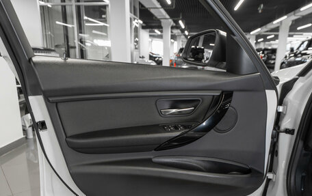 BMW 3 серия, 2017 год, 2 590 000 рублей, 17 фотография