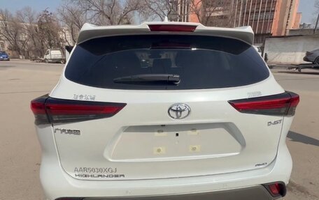 Toyota Highlander, 2026 год, 5 747 000 рублей, 3 фотография