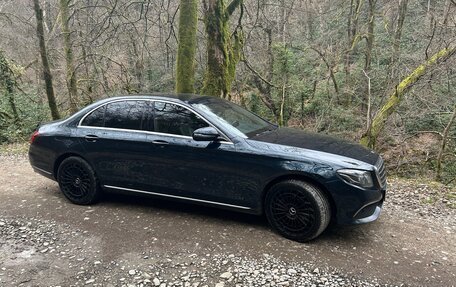 Mercedes-Benz E-Класс, 2016 год, 2 600 000 рублей, 5 фотография