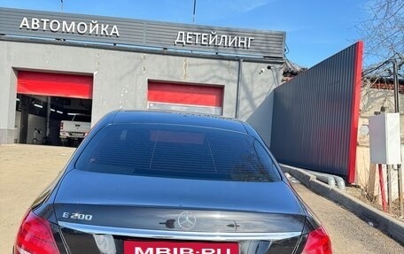 Mercedes-Benz E-Класс, 2018 год, 2 400 000 рублей, 7 фотография