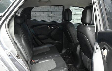 Hyundai ix35 I рестайлинг, 2011 год, 1 050 000 рублей, 18 фотография