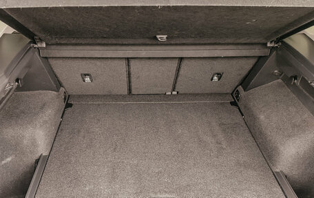 Volkswagen Tiguan II, 2018 год, 2 047 836 рублей, 11 фотография