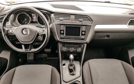 Volkswagen Tiguan II, 2018 год, 2 047 836 рублей, 16 фотография