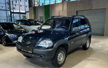 Chevrolet Niva I рестайлинг, 2011 год, 460 000 рублей, 1 фотография