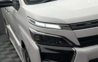 Toyota Voxy III, 2019 год, 2 299 000 рублей, 1 фотография