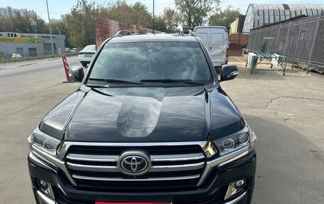 Toyota Land Cruiser 200, 2019 год, 8 326 000 рублей, 1 фотография