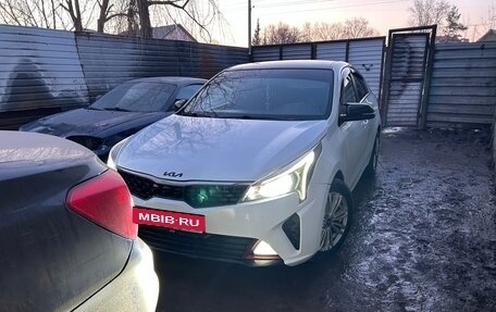 KIA Rio IV, 2018 год, 900 000 рублей, 1 фотография