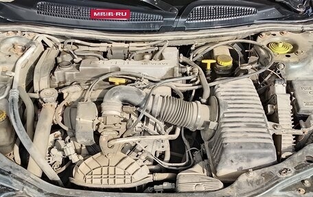 Dodge Stratus II, 2002 год, 240 000 рублей, 5 фотография