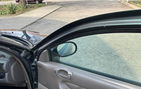 Dodge Stratus II, 2002 год, 240 000 рублей, 10 фотография