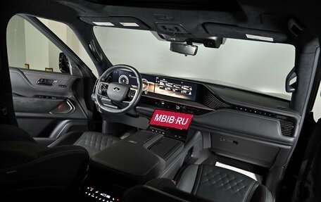 Infiniti QX80, 2024 год, 12 500 000 рублей, 9 фотография