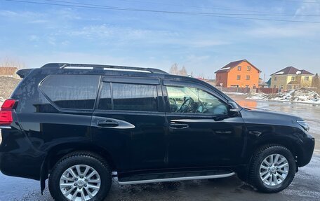Toyota Land Cruiser Prado 150 рестайлинг 2, 2016 год, 3 550 000 рублей, 3 фотография