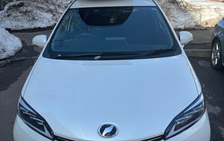 Toyota Wish II, 2013 год, 1 500 000 рублей, 4 фотография