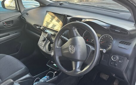 Toyota Wish II, 2013 год, 1 500 000 рублей, 6 фотография