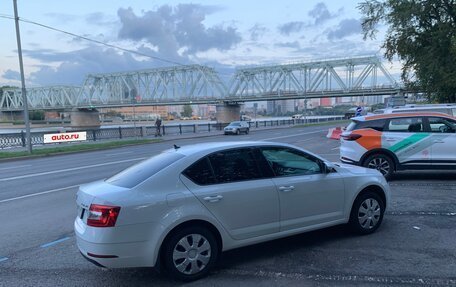 Skoda Octavia, 2017 год, 1 500 000 рублей, 6 фотография