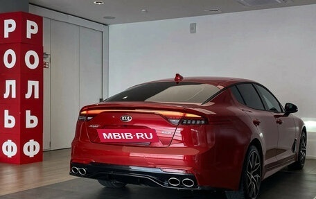 KIA Stinger I, 2021 год, 3 380 000 рублей, 4 фотография