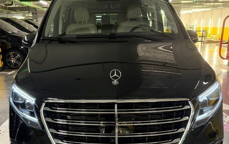 Mercedes-Benz V-Класс, 2025 год, 14 770 000 рублей, 2 фотография