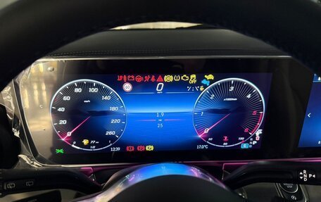 Mercedes-Benz V-Класс, 2025 год, 14 770 000 рублей, 33 фотография