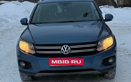 Volkswagen Tiguan I, 2013 год, 1 600 000 рублей, 2 фотография