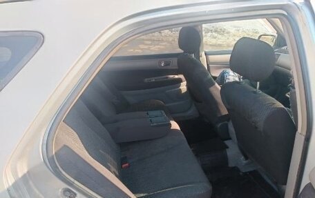 Toyota Vista V30, 2000 год, 400 000 рублей, 3 фотография