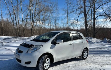 Toyota Vitz, 2009 год, 620 000 рублей, 3 фотография