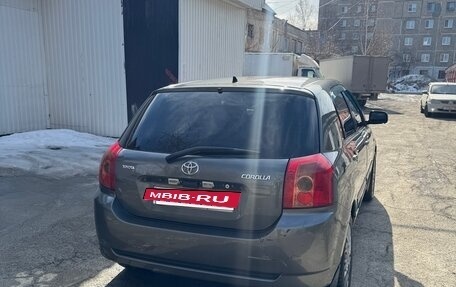 Toyota Corolla, 2004 год, 310 000 рублей, 4 фотография