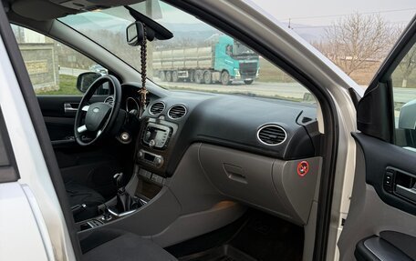 Ford Focus II рестайлинг, 2008 год, 690 000 рублей, 15 фотография