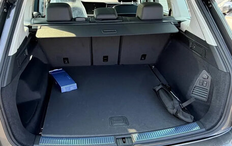 Volkswagen Touareg III, 2025 год, 14 450 000 рублей, 6 фотография