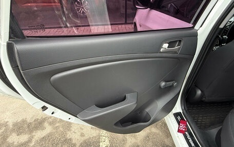 Hyundai Solaris II рестайлинг, 2014 год, 685 000 рублей, 13 фотография