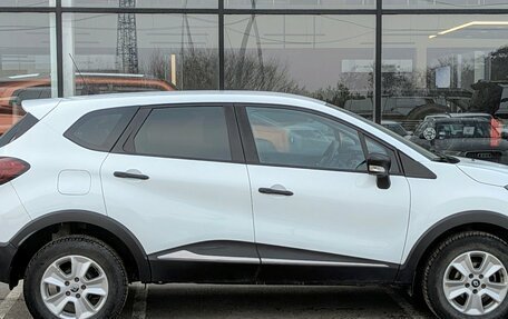 Renault Kaptur I рестайлинг, 2017 год, 1 285 000 рублей, 5 фотография