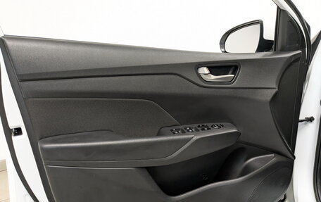 Hyundai Solaris II рестайлинг, 2019 год, 1 425 000 рублей, 18 фотография