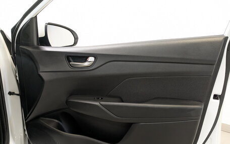 Hyundai Solaris II рестайлинг, 2019 год, 1 425 000 рублей, 23 фотография