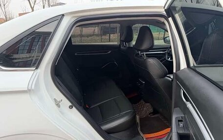 Geely Emgrand, 2023 год, 1 120 000 рублей, 6 фотография