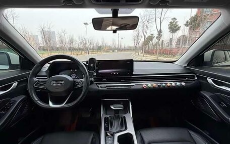 Geely Emgrand, 2023 год, 1 120 000 рублей, 14 фотография