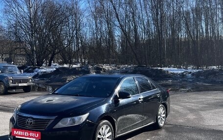 Toyota Camry, 2013 год, 750 000 рублей, 5 фотография